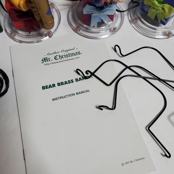 Vintage Pooh Brass Band in Flawed Condition  - See all Photos - Picture 8 of 11